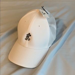 Disney Parks Nike dri fit baseball hat (NWT)